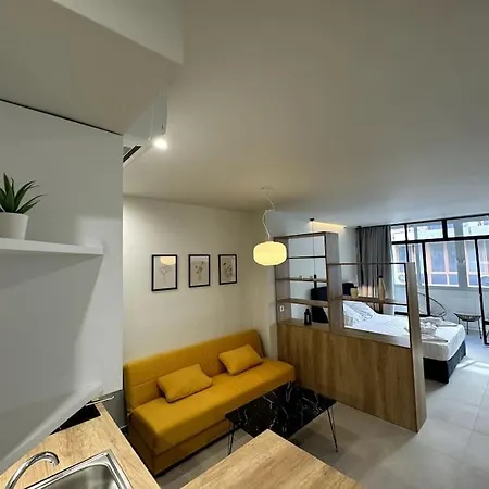 Exarchia B-2 *